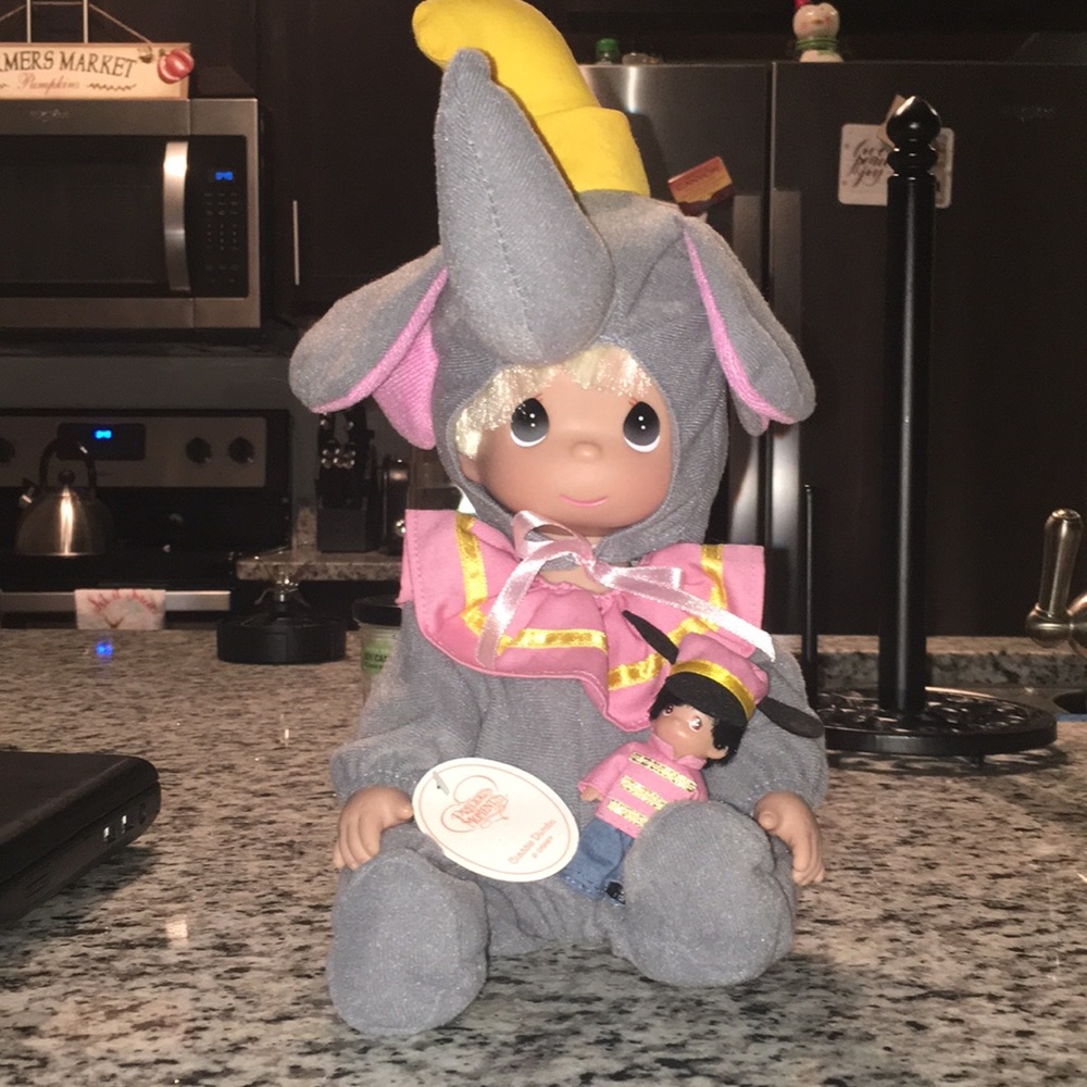 Precious Moments Dumbo